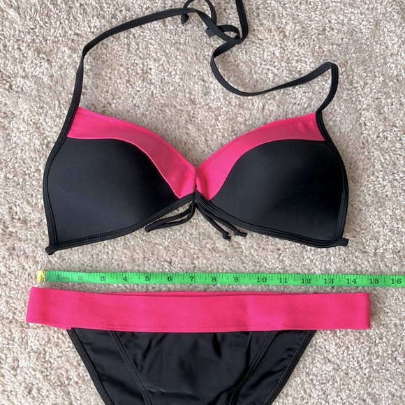 Sommer Ray | Bikini - Picture 2 of 8